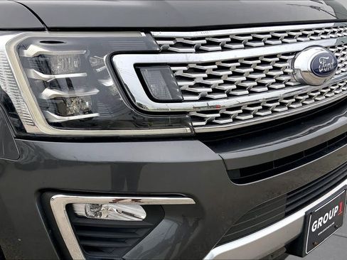 Used 2019 Ford Expedition Max Platinum AWD/4WD image 30