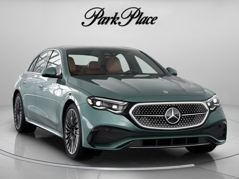 Used 2026 Mercedes-Benz E 350 Sedan image 34