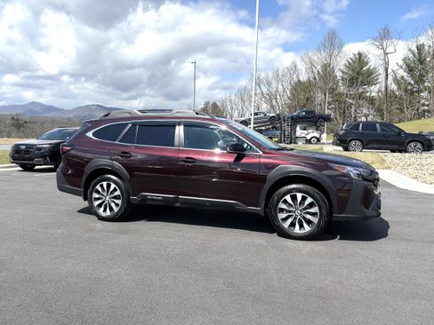 Used 2025 Subaru Outback Limited w/ Popular Package #2 image 7