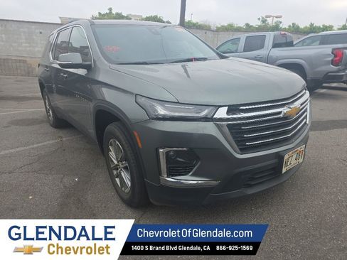 Certified 2023 Chevrolet Traverse LT FWD image 9