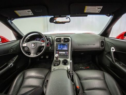 Used 2007 Chevrolet Corvette Z06 w/ Preferred Equipment Group image 12