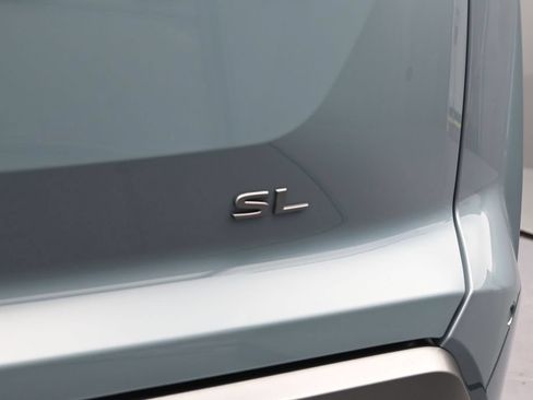 Used 2026 Nissan Pathfinder SL FWD image 10