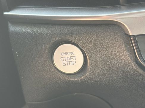 Used 2025 Kia Sorento S w/ Panoramic Sunroof Package FWD image 31