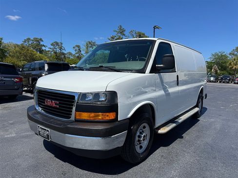 Used 2020 GMC Savana 2500 w/ Driver Convenience Package image 4