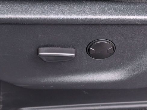 Used 2023 Ford F150 XLT image 16