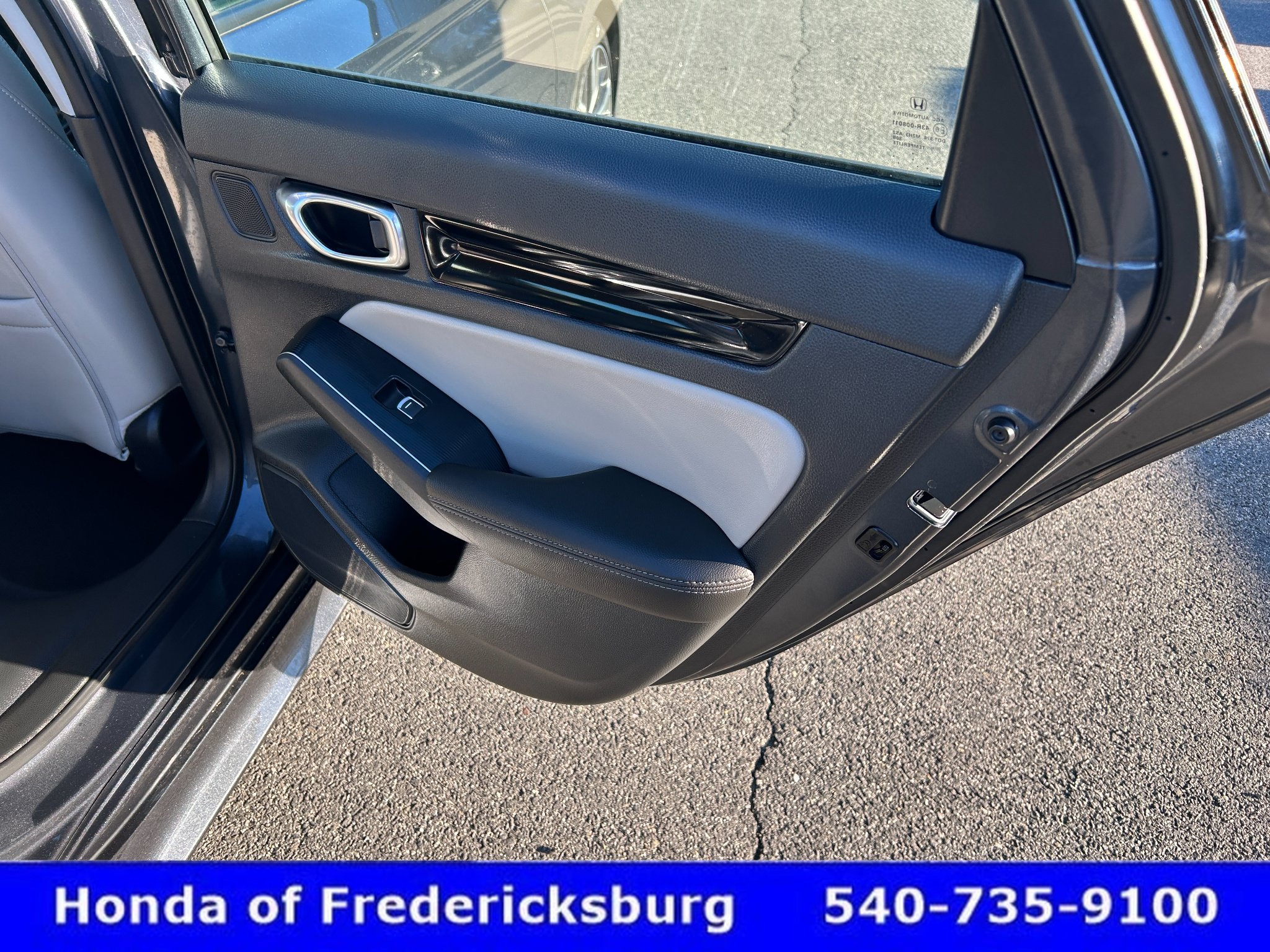 Certified 2023 Honda Civic Touring image 13