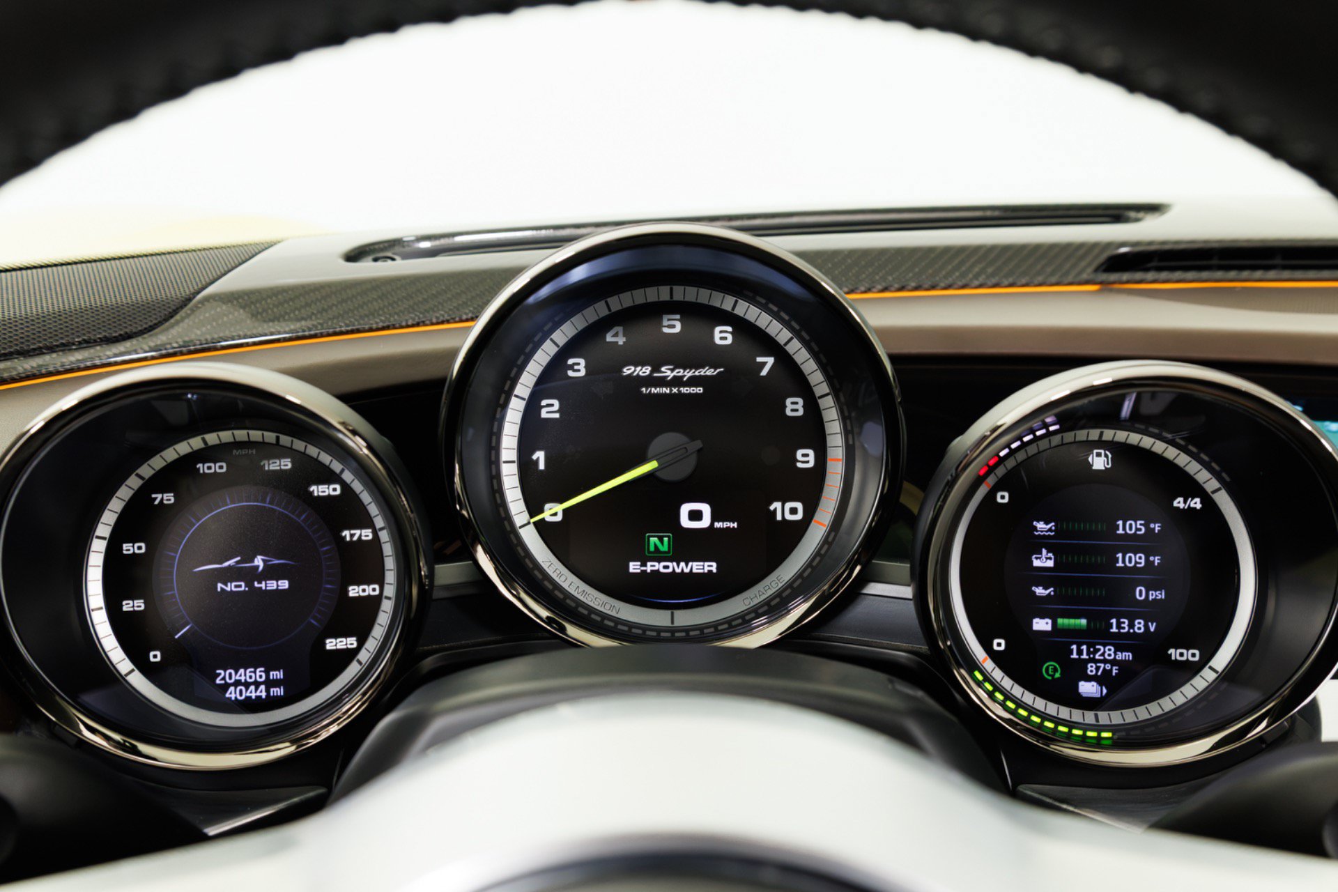 Used 2015 Porsche 918 Spyder AWD/4WD image 18