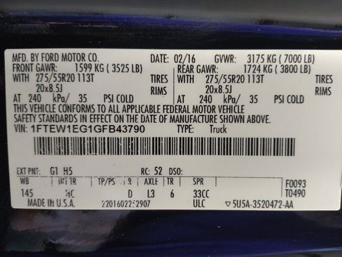 Used 2016 Ford F150 Lariat w/ Equipment Group 502A Luxury image 33