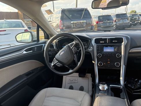 Used 2020 Ford Fusion S image 21