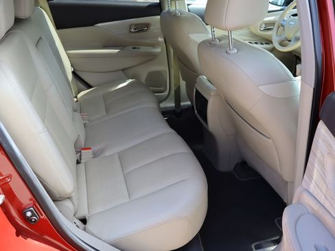 Used 2017 Nissan Murano SL FWD image 17