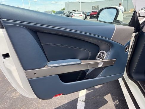 Used 2014 Aston Martin DB9 Volante RWD image 5