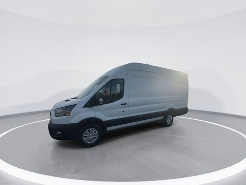 New 2026 Ford Transit 250 148 High Roof Extended w/ Load Area Protection Package RWD image 5