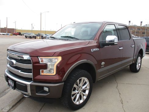 Used 2016 Ford F150 King Ranch w/ Equipment Group 601A Luxury image 3