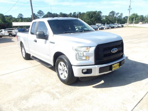Used 2016 Ford F150 XL w/ Equipment Group 101A Mid RWD image 4