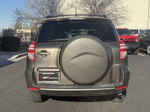 Used 2012 Toyota RAV4 4WD V6 image 6