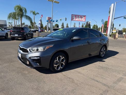 Used 2021 Kia Forte LXS FWD image 3