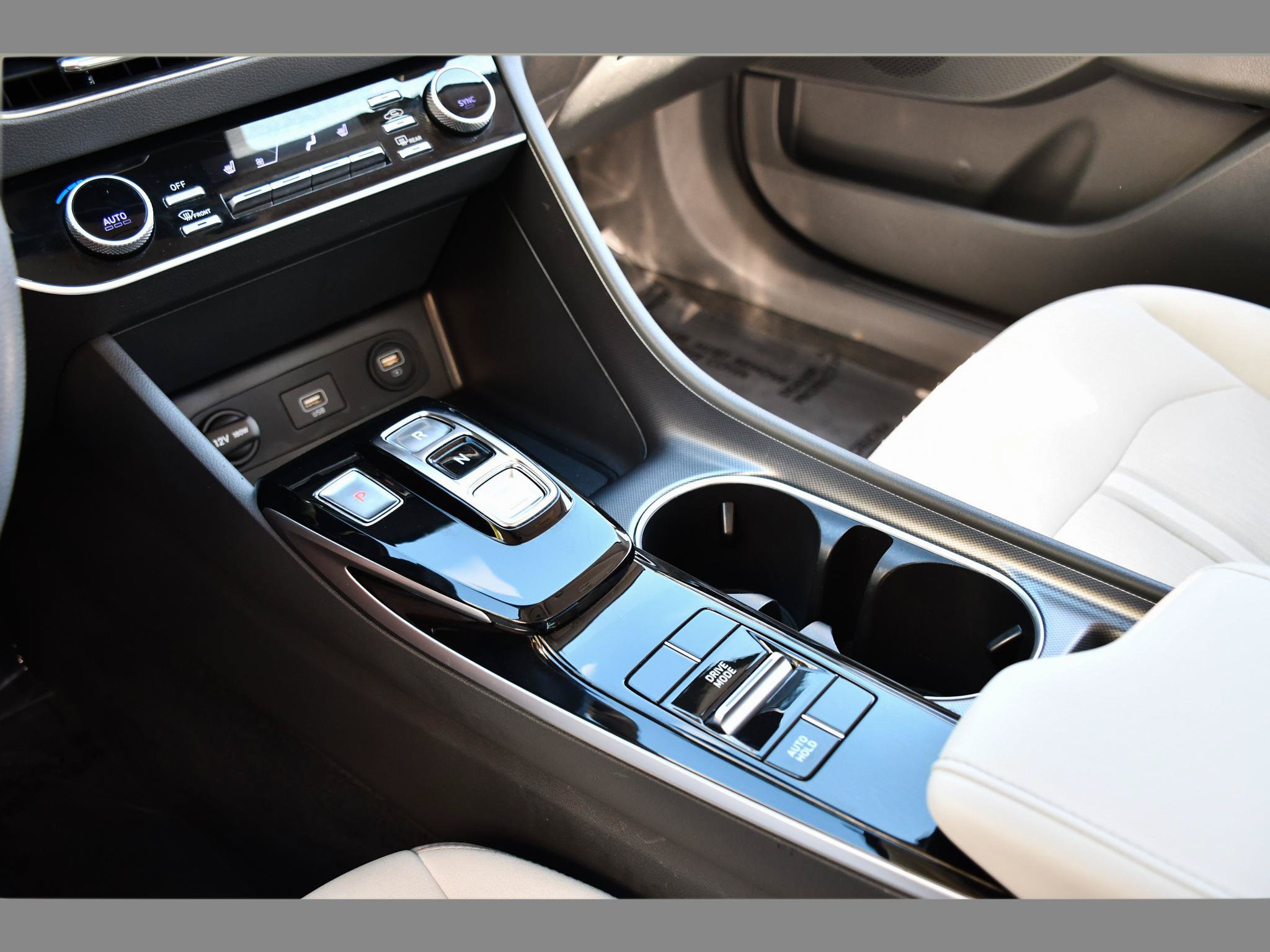 Used 2023 Hyundai Sonata SEL FWD image 30