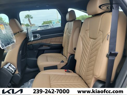 New 2026 Kia Sorento SX Prestige AWD/4WD image 17