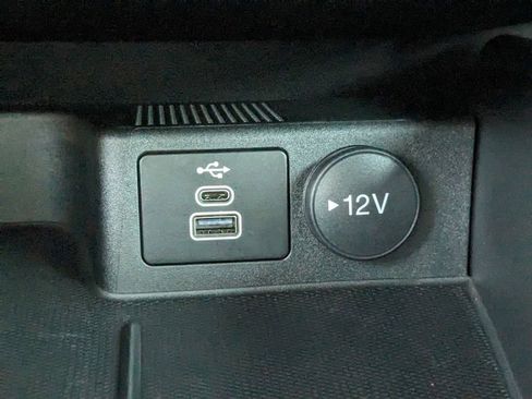 New 2025 Ford Escape ST-Line w/ Equipment Group 301A image 25