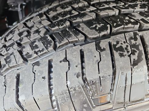 Used 2025 Toyota 4Runner TRD Off-Road Premium image 39