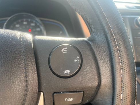 Used 2013 Toyota RAV4 Limited AWD/4WD image 16