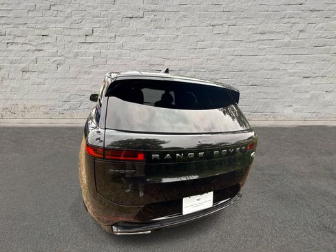 Used 2023 Land Rover Range Rover Sport SE Dynamic AWD/4WD image 6