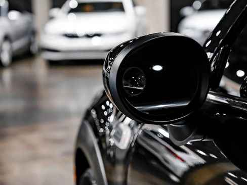 Used 2021 MINI Cooper 2-Door Hardtop image 28