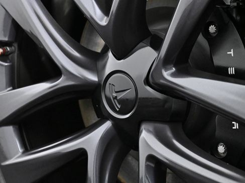 Used 2021 Tesla Model S Plaid image 30