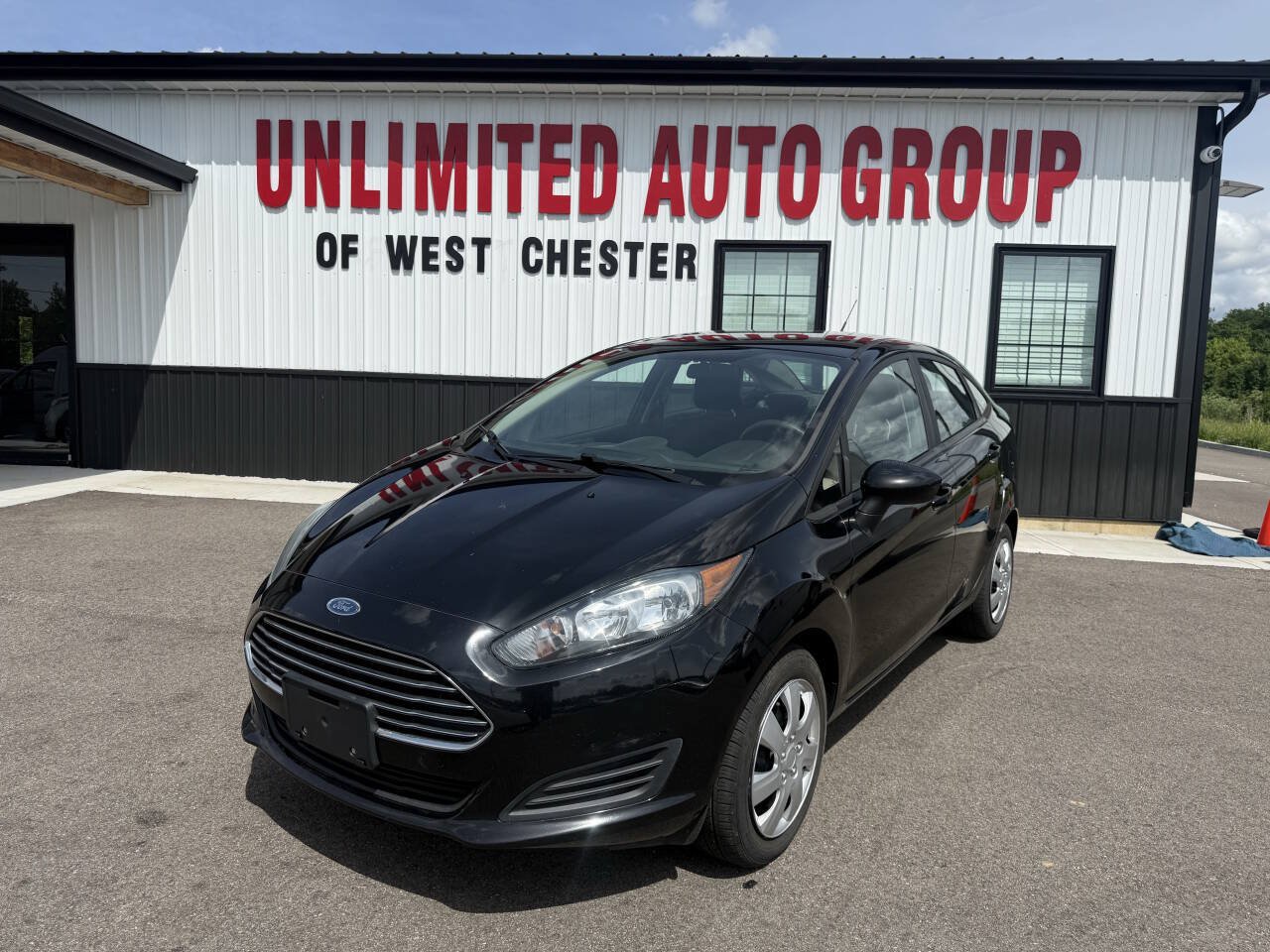 Used 2019 Ford Fiesta S FWD image 1