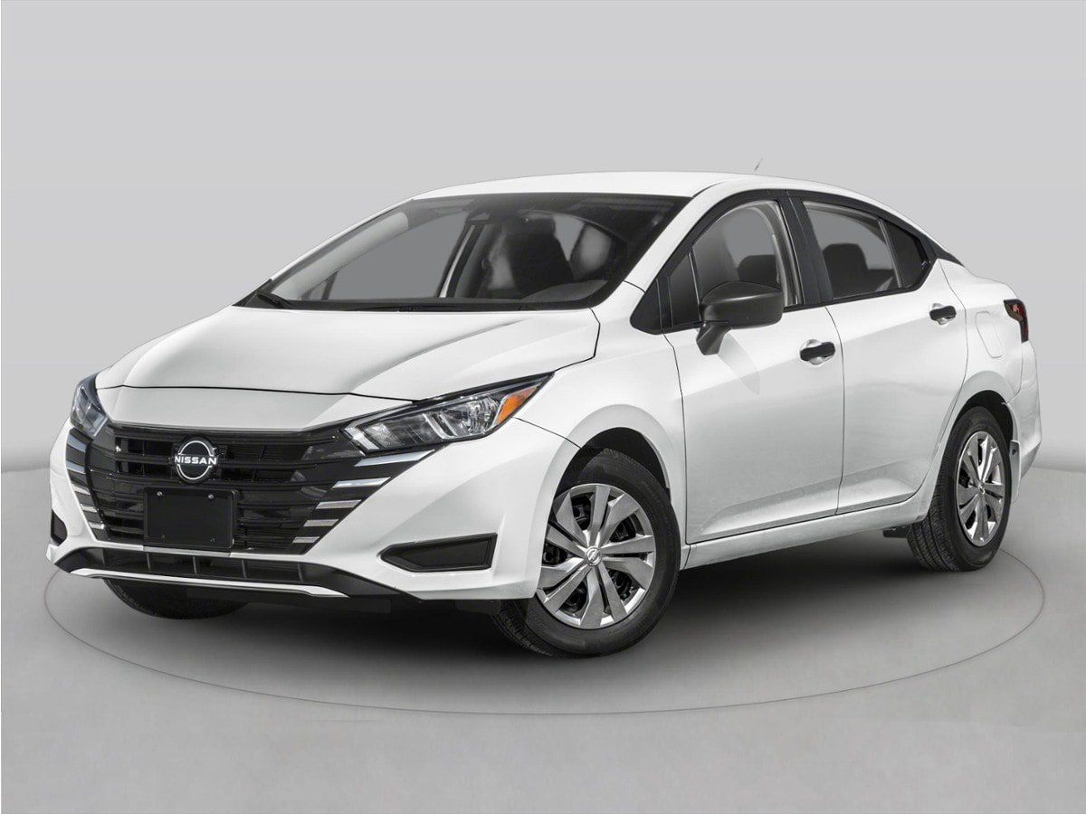 Used 2025 Nissan Versa SR w/ Trunk Package FWD image 1