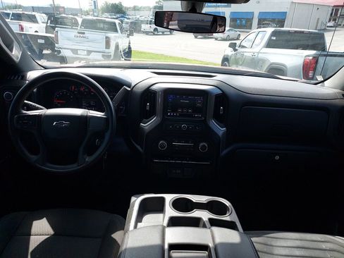 Used 2021 Chevrolet Silverado 1500 Custom Trail Boss w/ LPO, Dark Essentials Package AWD/4WD image 15