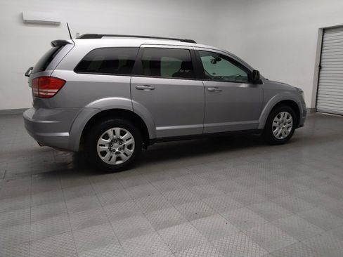 Used 2020 Dodge Journey SE image 10