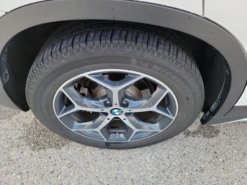 Used 2017 BMW X1 xDrive28i AWD/4WD image 11