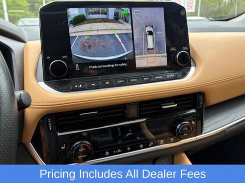 Certified 2023 Nissan Rogue Platinum AWD/4WD image 11