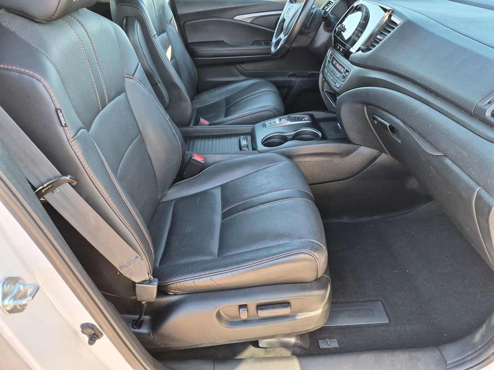 Certified 2023 Honda Passport TrailSport image 22