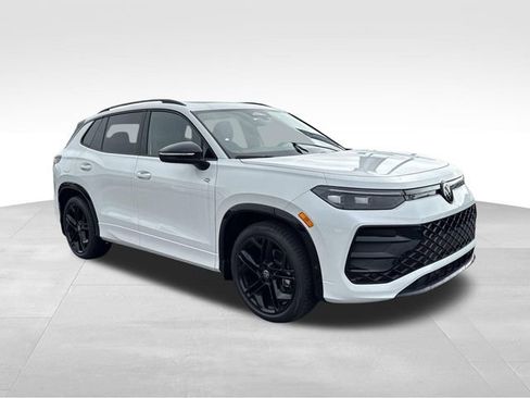 New 2026 Volkswagen Tiguan SE R-Line FWD image 7