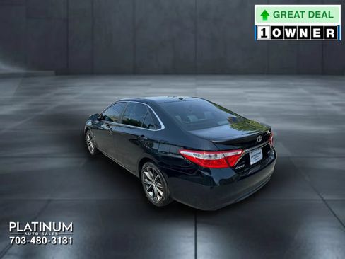 Used 2015 Toyota Camry XSE w/ Moonroof Package FWD image 8