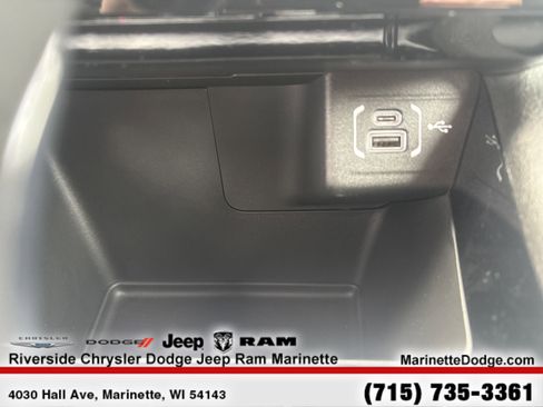 New 2026 Jeep Compass Limited w/ Sun, Sound & Navigation Group AWD/4WD image 18