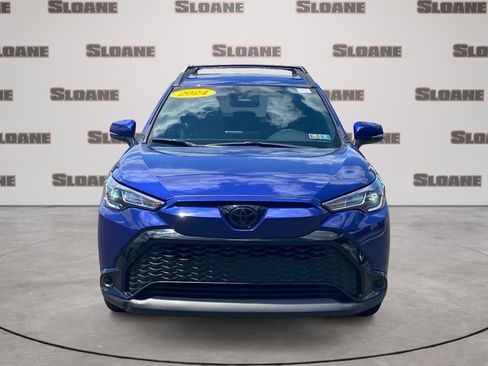 Used 2024 Toyota Corolla Cross AWD Hybrid w/ Moonroof Package image 8