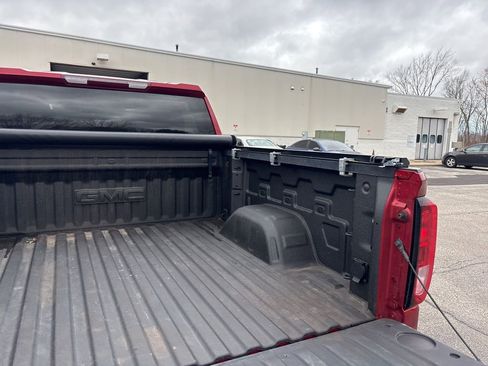Used 2023 GMC Sierra 1500 Elevation image 10