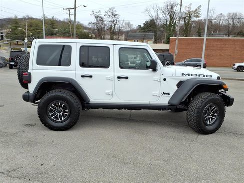 New 2026 Jeep Wrangler Unlimited Rubicon 392 image 3