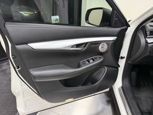 Used 2022 INFINITI QX50 Essential FWD image 6