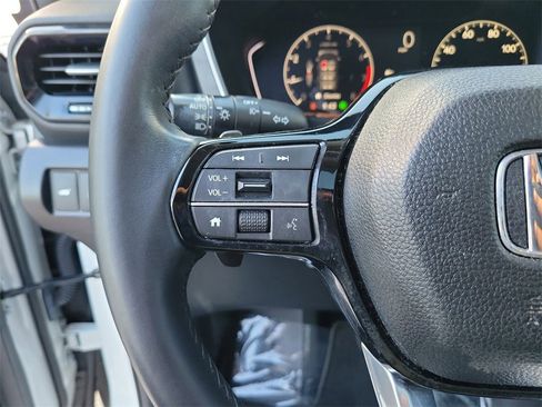 Used 2023 Honda Pilot Touring image 20