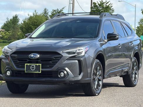 Used 2023 Subaru Outback Onyx Edition AWD/4WD image 7