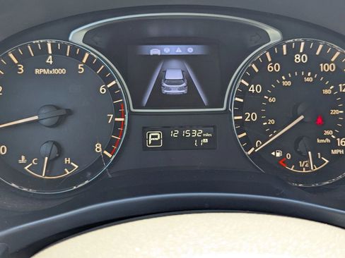 Used 2015 Nissan Pathfinder S FWD image 23