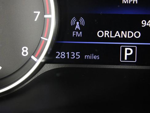 Certified 2023 Nissan Sentra SV image 29