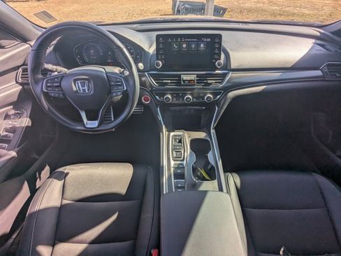 Used 2022 Honda Accord Sport image 16