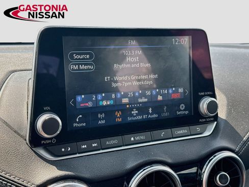 Used 2024 Nissan Sentra SV FWD image 17
