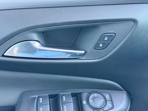 New 2026 Buick Envista Avenir image 14