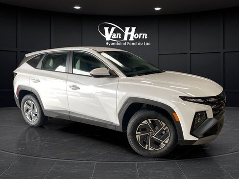 New 2026 Hyundai Tucson Blue SE w/ Tow & Go Package AWD/4WD image 1